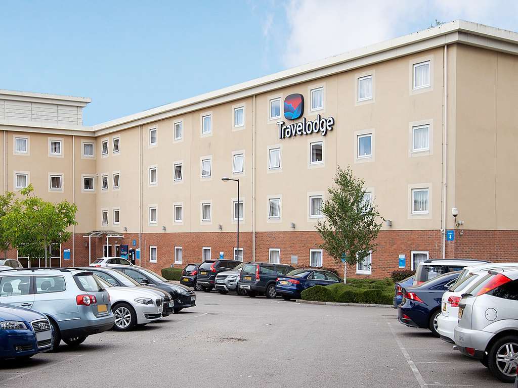 Travelodge Cheltenham Exterior foto
